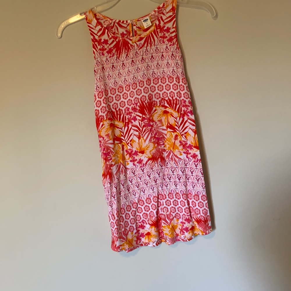 Beach theme top